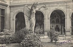 CPA Paris Musee Carnavaiet La Renomee 