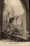 CPA Soissons La Cathedrale Interieur Nef et bas cote droit 