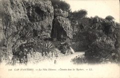 CPA Cap d'Antibes La Villa Eilenroc Chemin dans les Rocher 