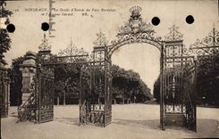 CPA Bordeaux La Grille d'Entree du Parc Bordelais et l'Avenue Carnot 