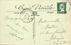 CPA Compiegne Le Chateau La Facade 