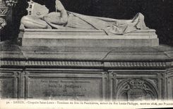 CPA Dreux Chapelle Saint Louis Tombeau de Duc de Penthievre 