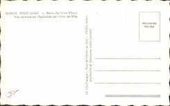 CPA Vichy Reine des Villes d'Eaux Vue aerienne sur l'Esplanade de l'Hotel de Ville 