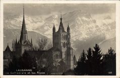 CPA Lausanne la cathedrale et les Alpes 