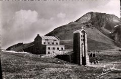 CPM Col de l'Iseran La plus haute route d'Europe Le Chalet Hotel la Chapelle le Signal de l'Iseran 