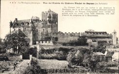 CPA La Dordogne Pittoresque Vue de l'Entree du Chateau Feodal de Beynac en Sarladais 
