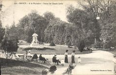 CPA Nancy A la Pepiniere Statue de Claude Gelee 