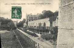 CPA Chatillon Coligny Loiret Les Arcades et la Terrasse 