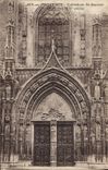 CPA Aix en Provence Cathedrale de Saint Sauveur Le Portail 