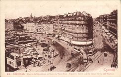 CPA Marseille rue de la Republique et quai du Vieux Port