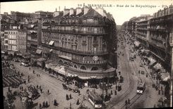 CPA Marseille rue de la Republique Tramway