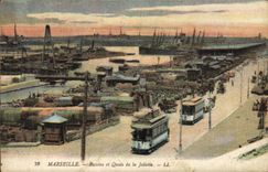 CPA Marseille Bassins et Quais de la Joliette Tramways Bateaux