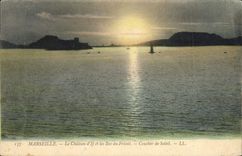 CPA Marseille le chateau d'If et les Iles du Frioul coucher de Soleil 