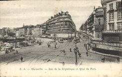 CPA Marseille Rue de la Republique et Quai du Port Tramway