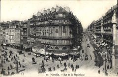 CPA Marseille Rue de la Republique Tramway  