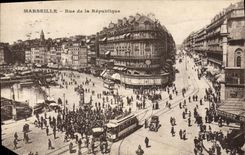 CPA Marseille Rue de la Republique Tramway  