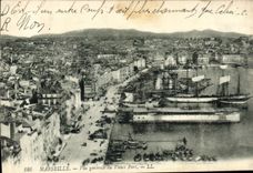 CPA Marseille vue generale du Vieux Port Bateaux