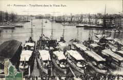 CPA Marseille Torpilleurs dans le Vieux Port Bateaux