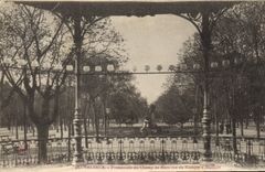 CPA Valence Promenade du Champ de Mars vue du Kiosque a Musique 