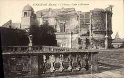 CPA Grignan Drome chateau Cour d'honneur 