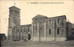 CPA Valence la cathedrale place des Ormeaux 