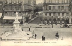 CPA Bordeaux Monument Gambetta et Allees de Tourny Restaurant de Paris