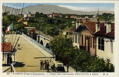 CPA Hendaye Frontiere Franco Espagnole Pont Internationaux d'Hendaye a Irun