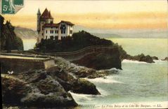 CPA Biarritz La Villa Belza et la Cote des Basques