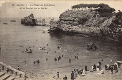 CPA Biarritz La Plage du Port Vieux et le Rocher de la Vierge