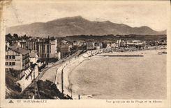 CPA Saint Jean de Luz Vue generale de la Plage et la Rhune
