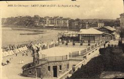 CPA Saint Jean de Luz La Cote Basque La Pergola et la Plage