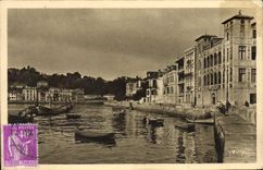 CPA Saint Jean de Luz (Basses Pyrenees) Le Quai de l'Infante