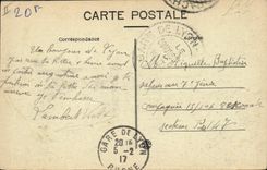 CPA Lyon Place et Rue de la Republique Monument Carnot Tramway