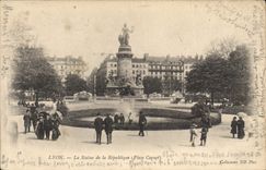 CPA Lyon La Statue de la Republique (Place Carnot)