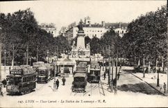 CPA Lyon Place Carnot La Station des Tramways
