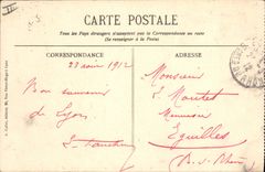 CPA Lyon Place de la Republique et Rue du President Carnot Tramway