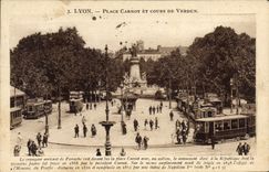 CPA Lyon Place Carnot et Cours de Verdun Tramway