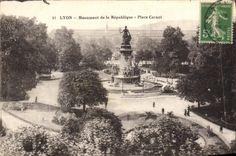 CPA Lyon Monument de la Republique Place Carnot