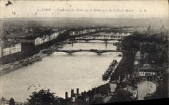 CPA Lyon Panorama des Pnts sur le Rhone pris de la Croix Rousse