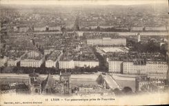 CPA Lyon Vue panoramique prise de Fourviere