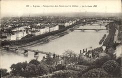 CPA Lyon Perspective des Ponts sur le Rhone