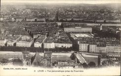 CPA Lyon Vue panoramique prise de Fourviere