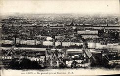 CPA Lyon Vue generale prise de Fourviere