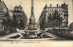 CPA Lyon Le Monument Carnot