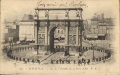 CPA Marseille Arc de Triomphe de la Porte d'Aix 