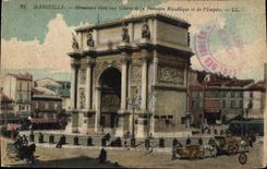 CPA Marseille monument eleve aux Gloires de la Premiere Republique et de l'Empire 
