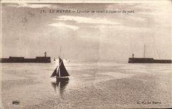 CPA Le Havre Coucher de soleil a l'Entree du port 