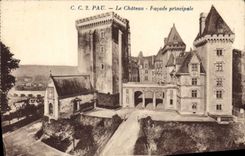 CPA Pau Le Chateau Facade principale 