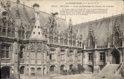 CPA Rouen Cour et Escalier du Palais de Justice 