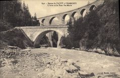 CPA Route du Fayet a Chamonix L'ARve et le pont Ste marie